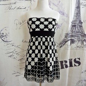 Black & Gray Babydoll Blouse Geometric Strapless Empire Waist - Size S